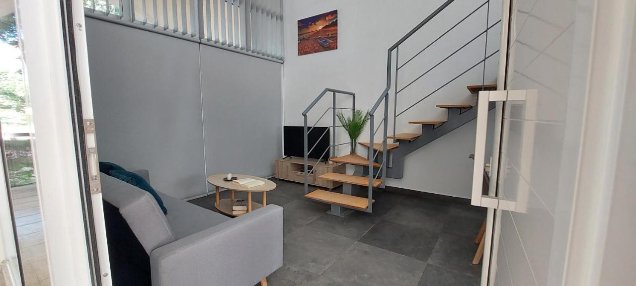 Eleantre Holiday Apartments パ フォス エクステリア 写真
